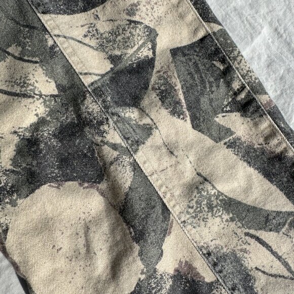 Pilcro Camouflage Women Jeans - Black and Gray - Picture 4 of 8